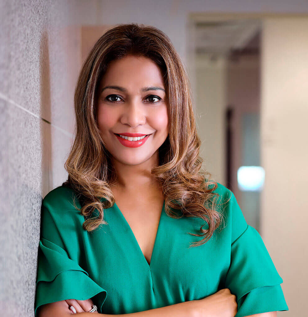 Aesthetic Doctor Singapore - Dr Komathy